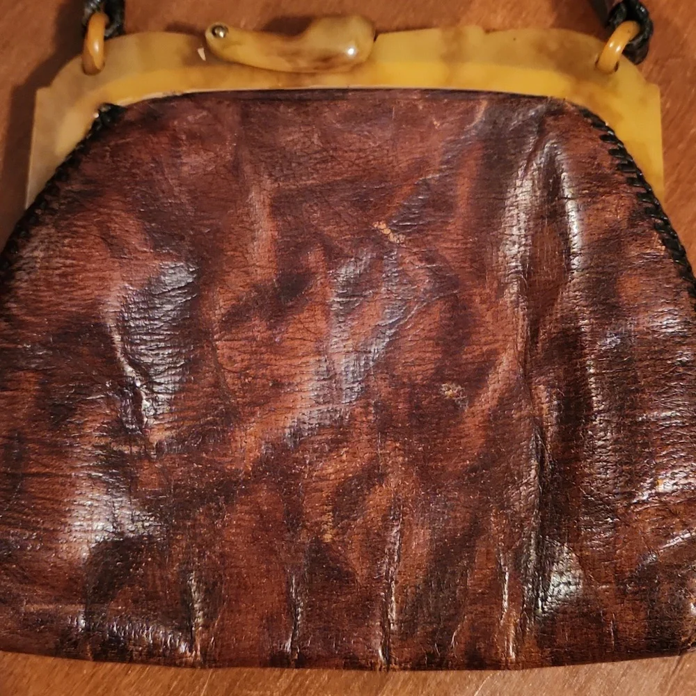 Vintage 1920s Elegant Brown Leather Handbag - Picture 5 of 12